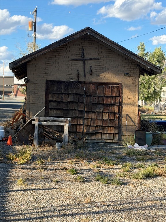 5 2nd Street W Property Photo 23