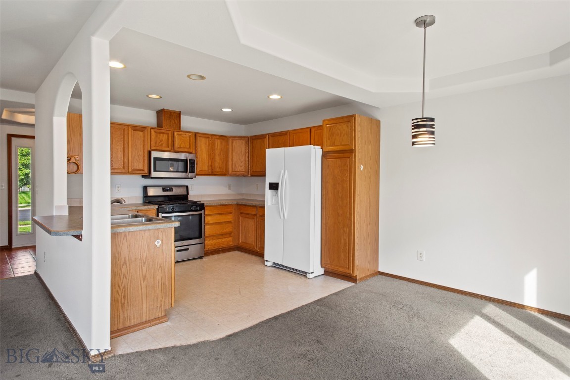 738 N Aster Avenue Property Photo 34