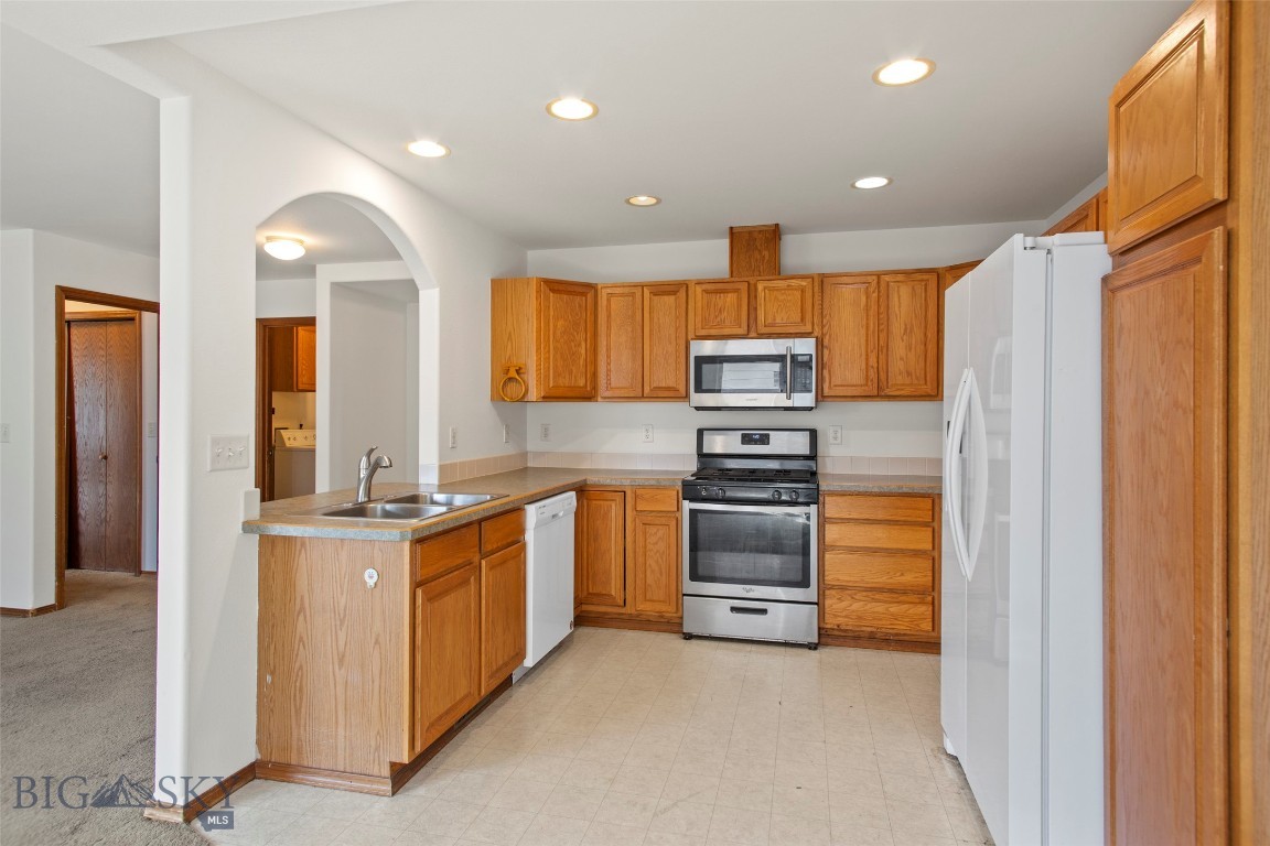 738 N Aster Avenue Property Photo 35