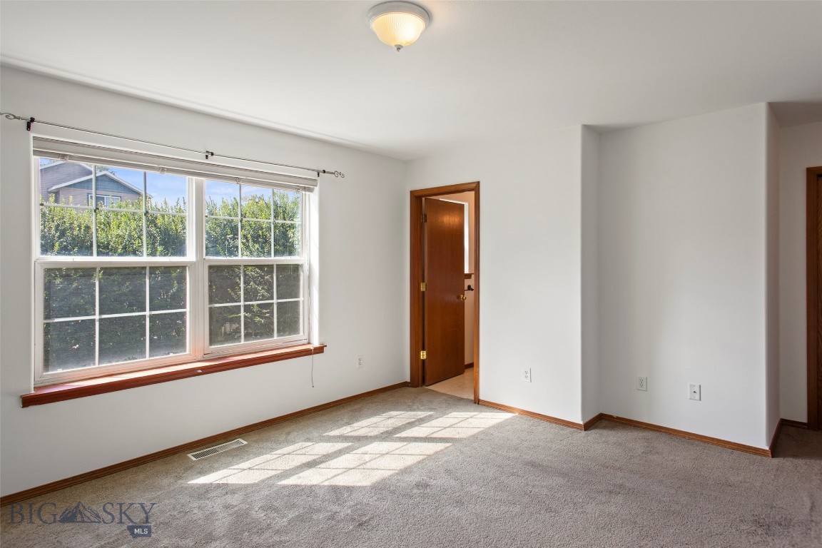 738 N Aster Avenue Property Photo 39