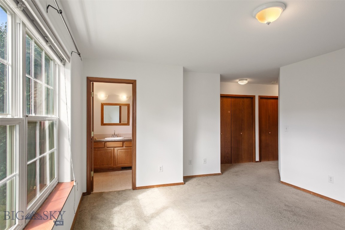 738 N Aster Avenue Property Photo 40