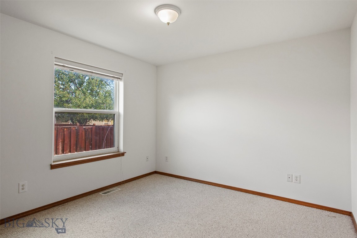 738 N Aster Avenue Property Photo 45