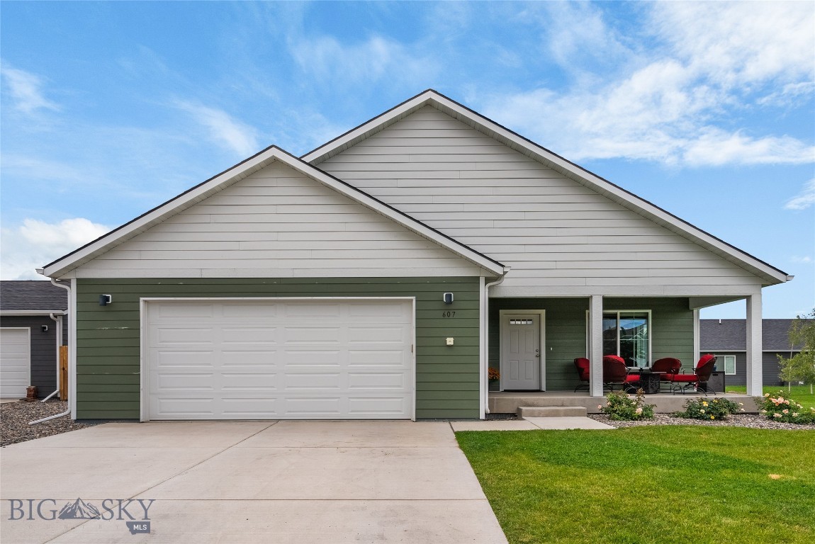 607 Butler Creek Avenue Property Photo 1
