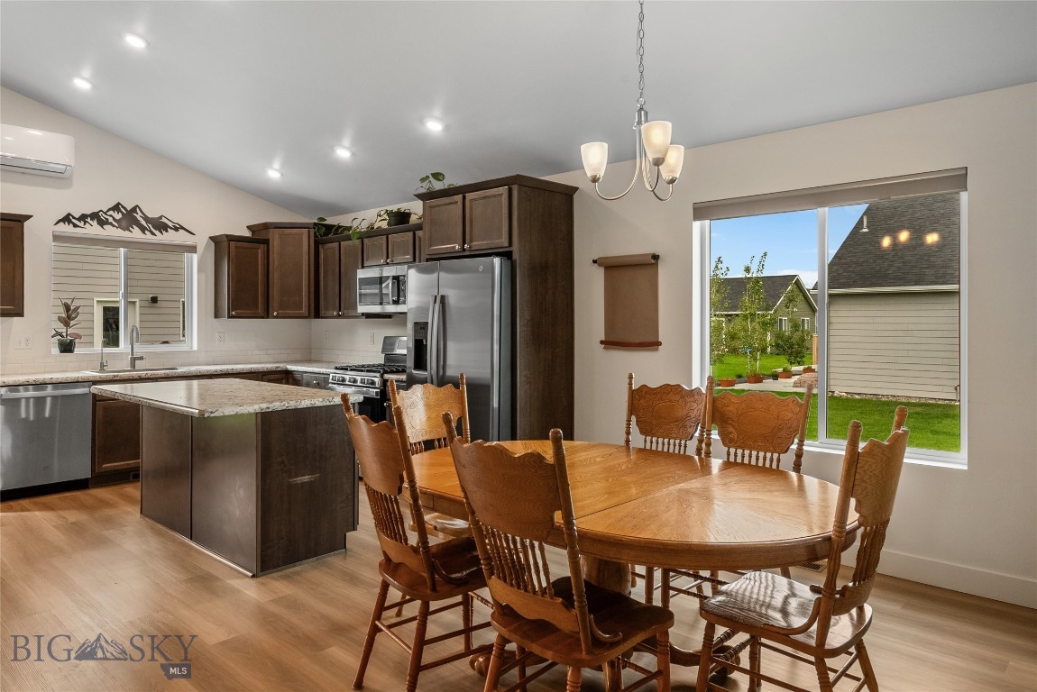607 Butler Creek Avenue Property Photo 13