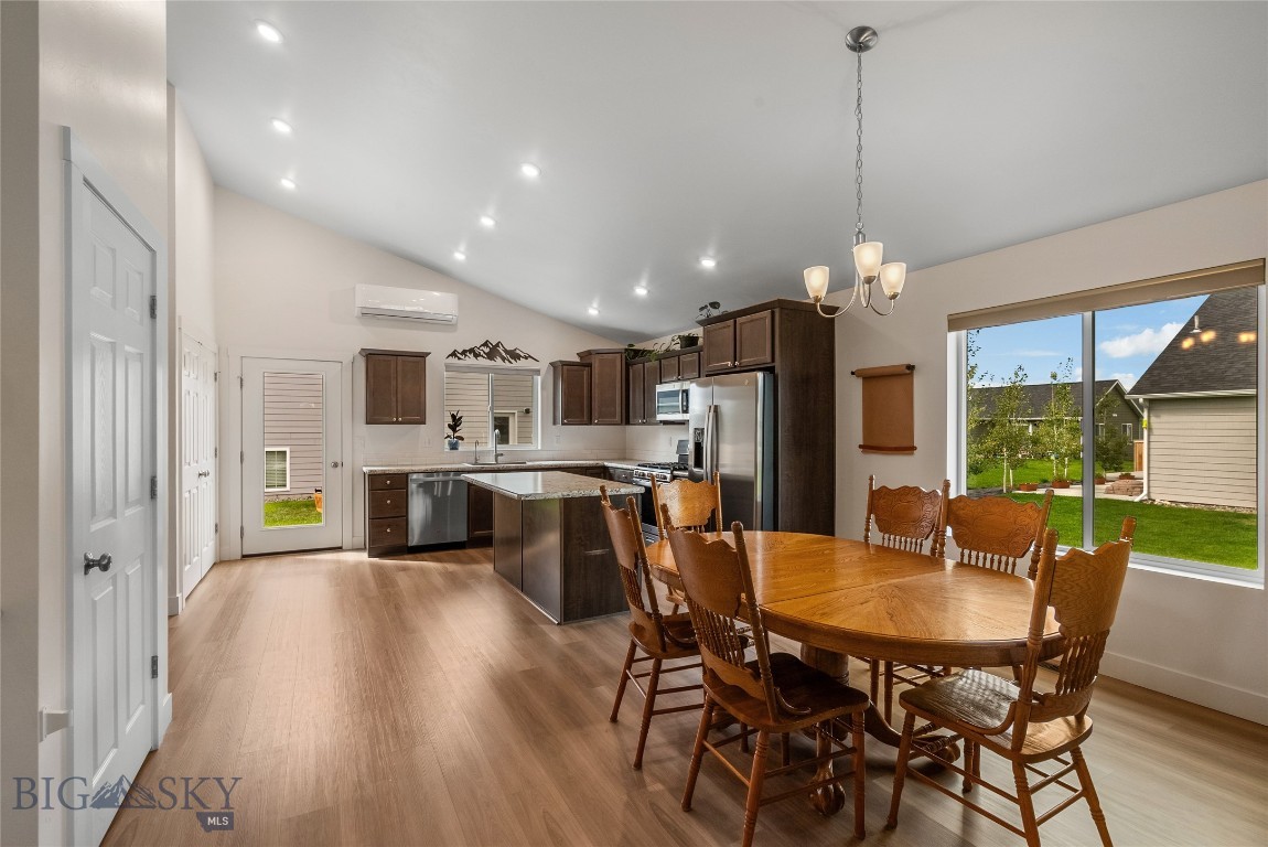 607 Butler Creek Avenue Property Photo 16