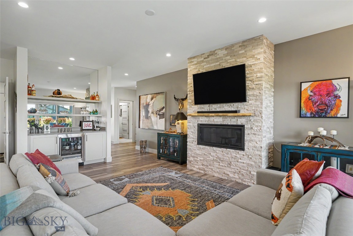 23 Wickwire Way Property Photo 6