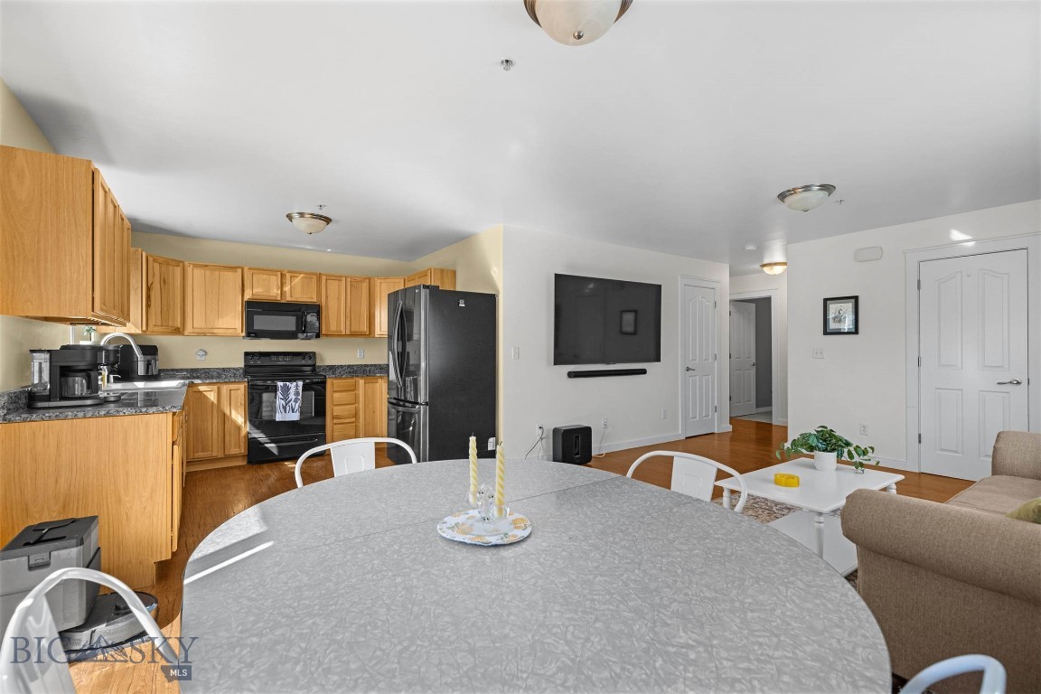1004 Cruiser Lane O Property Photo 5