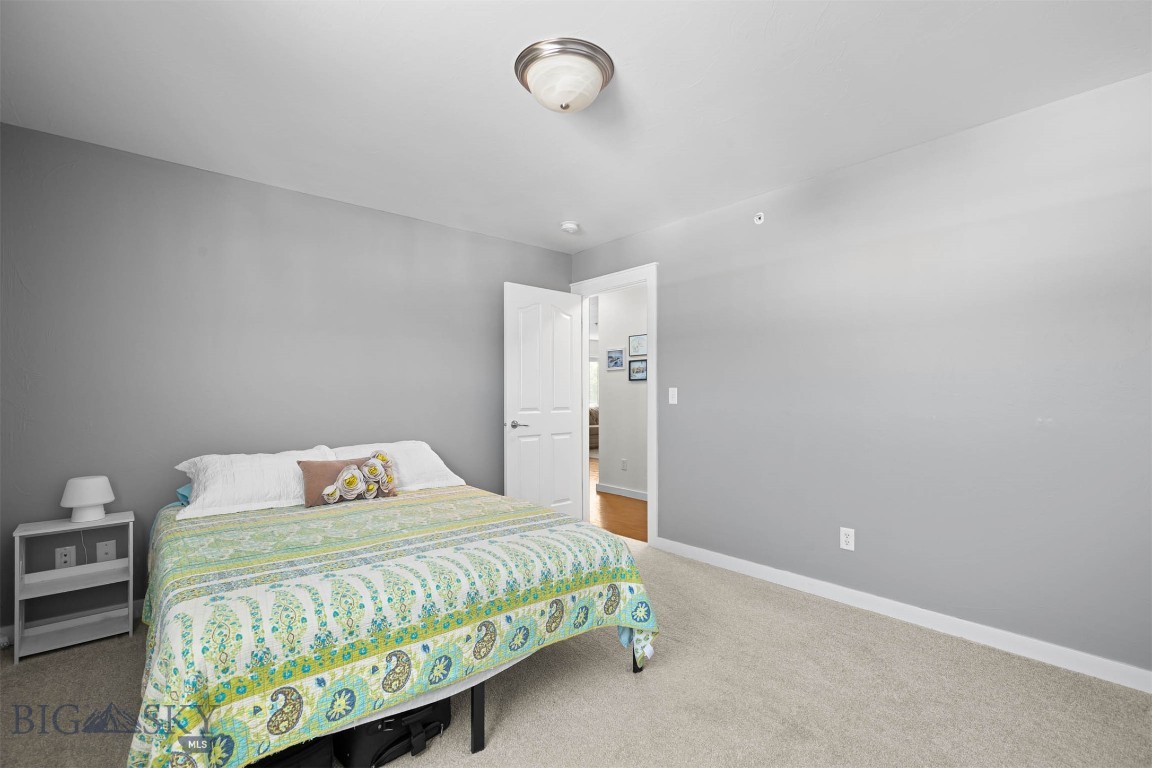 1004 Cruiser Lane O Property Photo 17