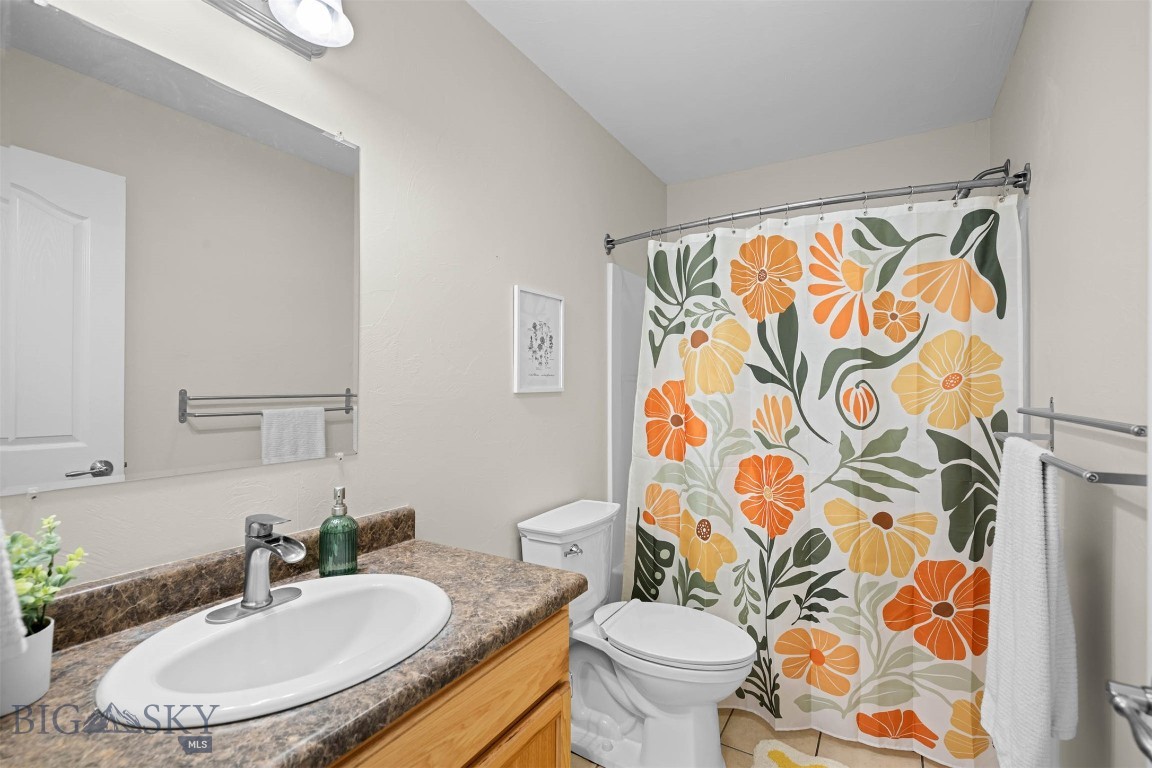 1004 Cruiser Lane O Property Photo 18