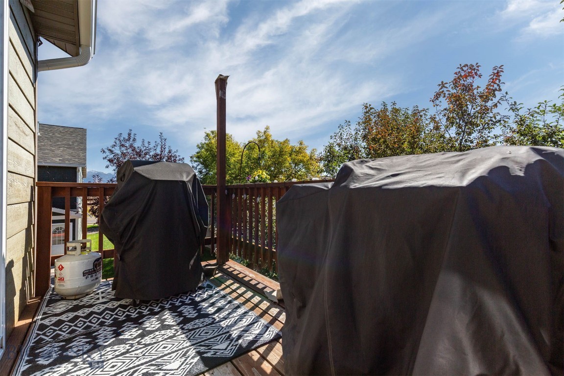 1004 Cruiser Lane O Property Photo 24