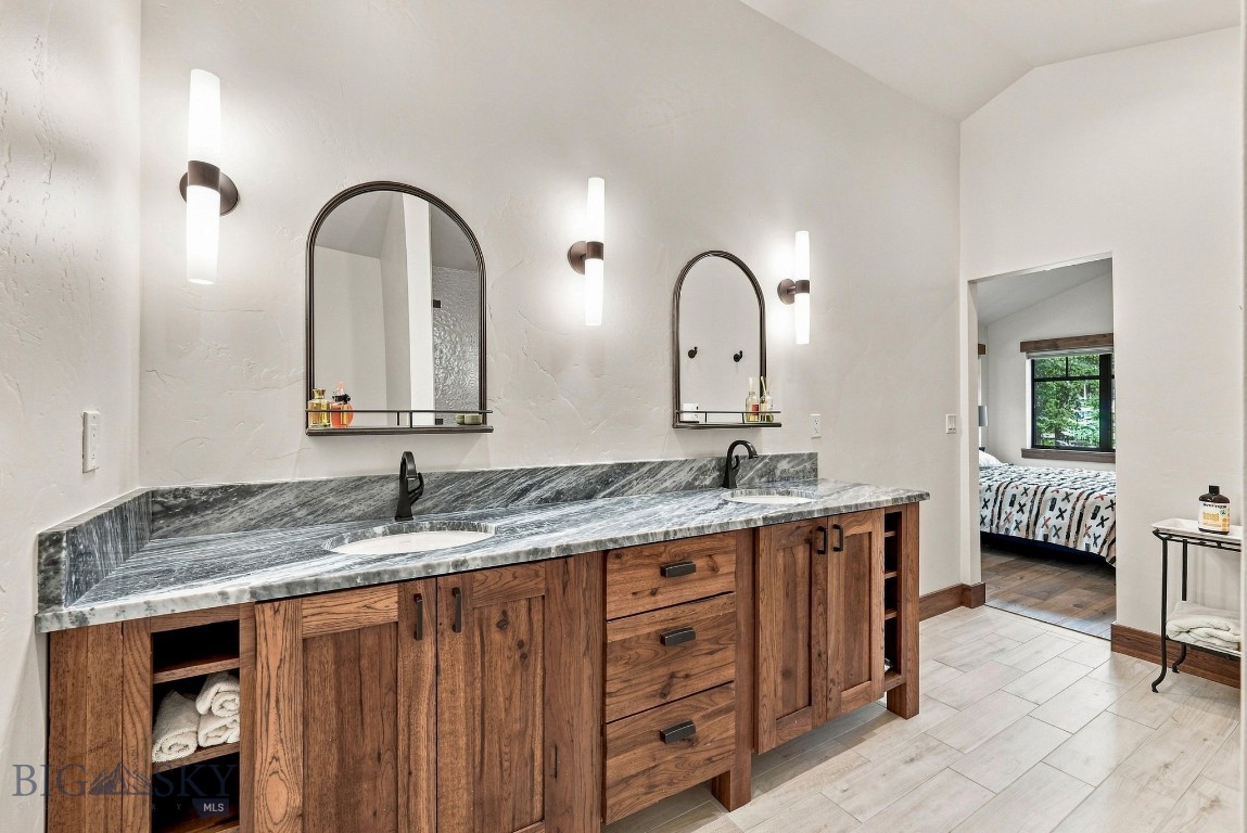 112 Brownstone Loop Property Photo 48