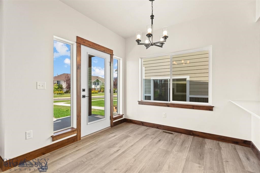 1051 Baxter Creek Way E Property Photo 10