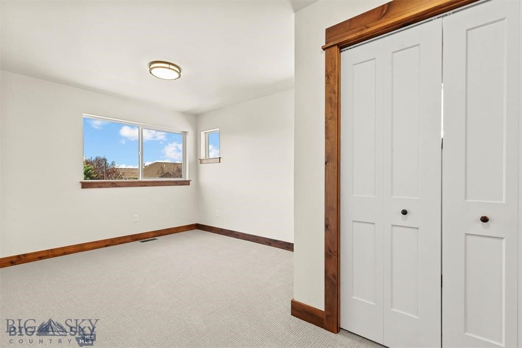 1051 Baxter Creek Way E Property Photo 23