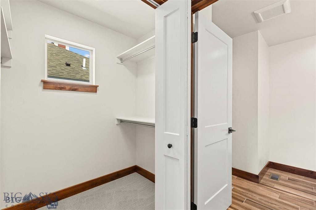 1051 Baxter Creek Way E Property Photo 28