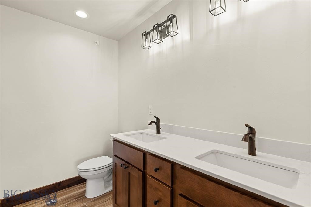 1051 Baxter Creek Way E Property Photo 32