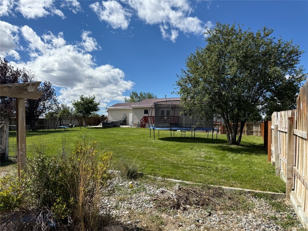 18 Meadowlark Circle Property Photo 12