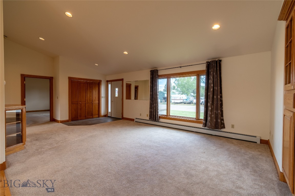 218 Stock Street Property Photo 14