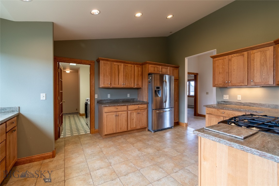 218 Stock Street Property Photo 20