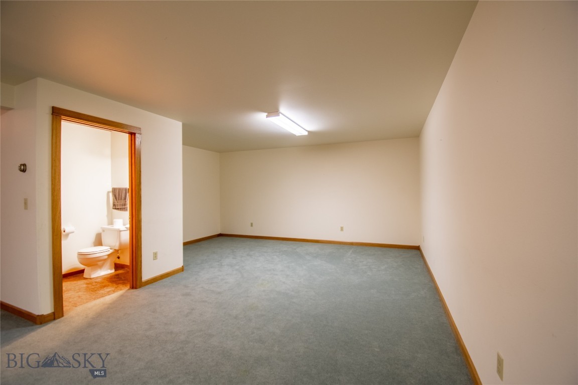 218 Stock Street Property Photo 43