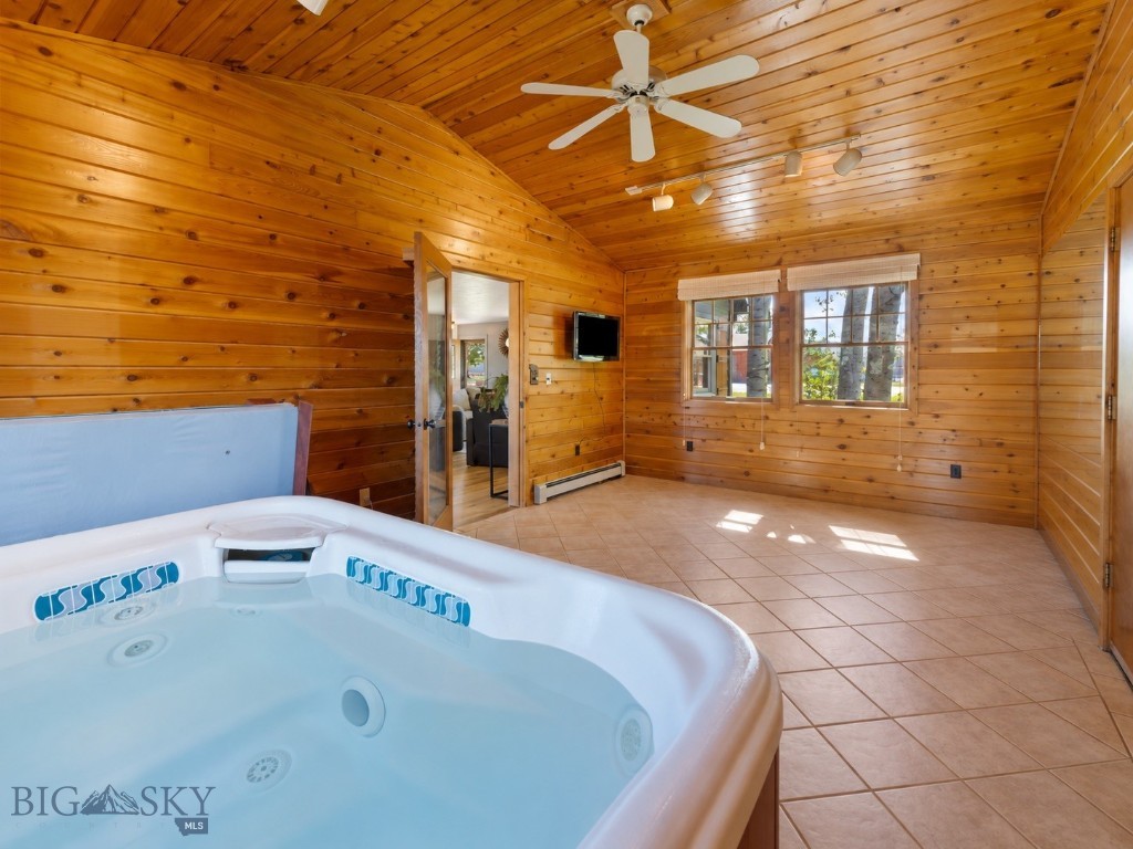 1310 Baldy Mountain Lane Property Photo 45