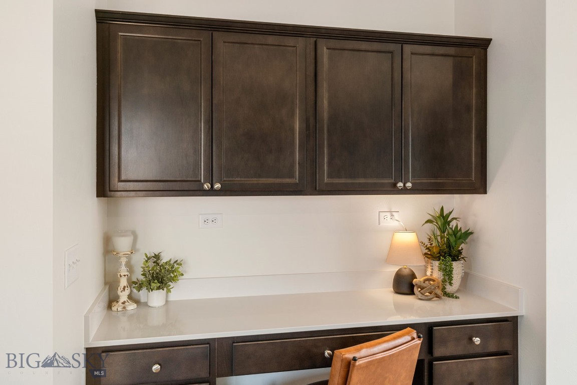 700 Thrice Loop Property Photo 8