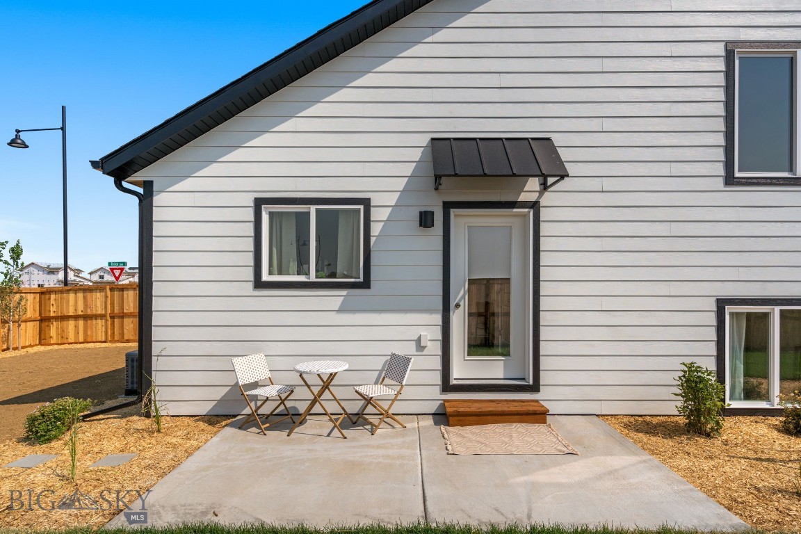 700 Thrice Loop Property Photo 25