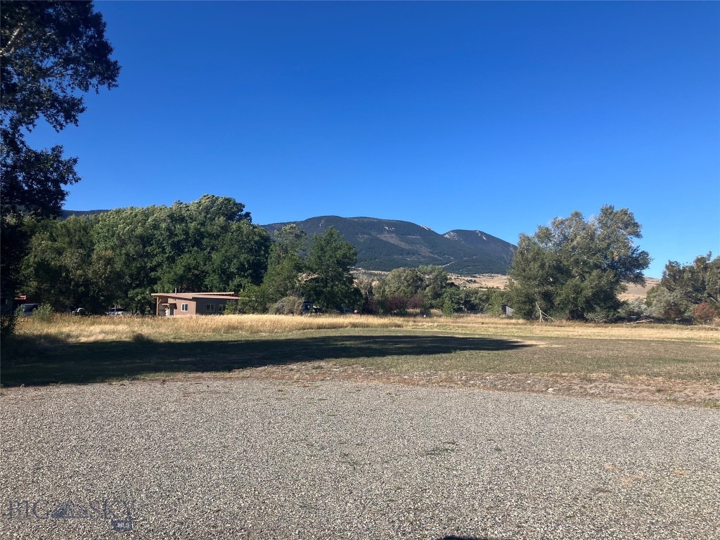 5189 Us Hwy 89 S Property Photo 5