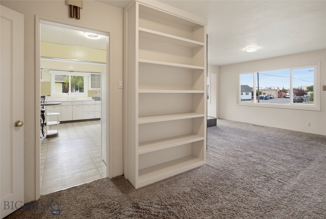 2238 Massachusetts Avenue Property Photo 5