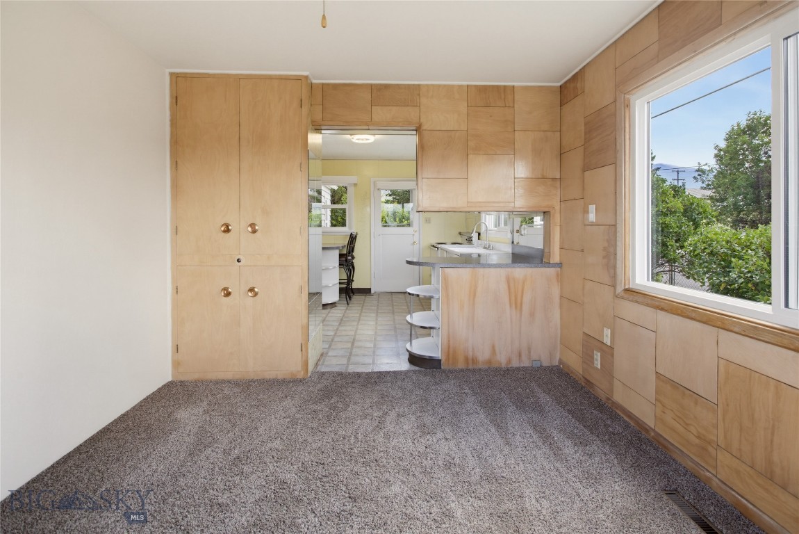 2238 Massachusetts Avenue Property Photo 6