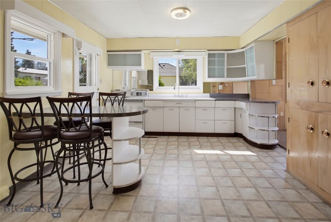 2238 Massachusetts Avenue Property Photo 10