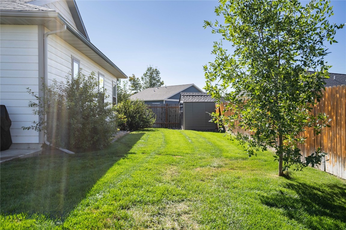 2005 Avocet Court Property Photo 38