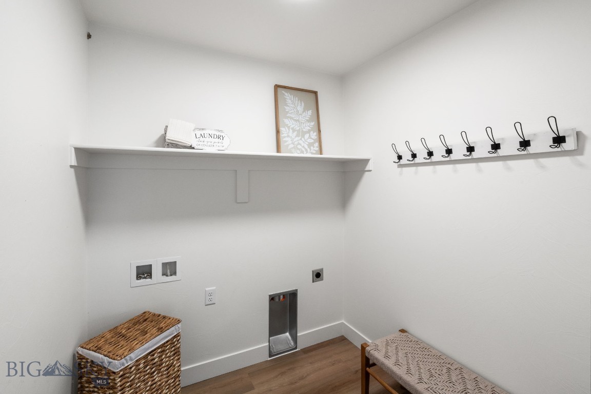 702 Thrice Loop Property Photo 13