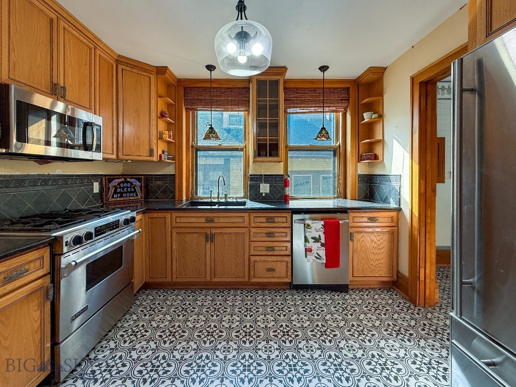 625 3rd Avenue N Property Photo 5