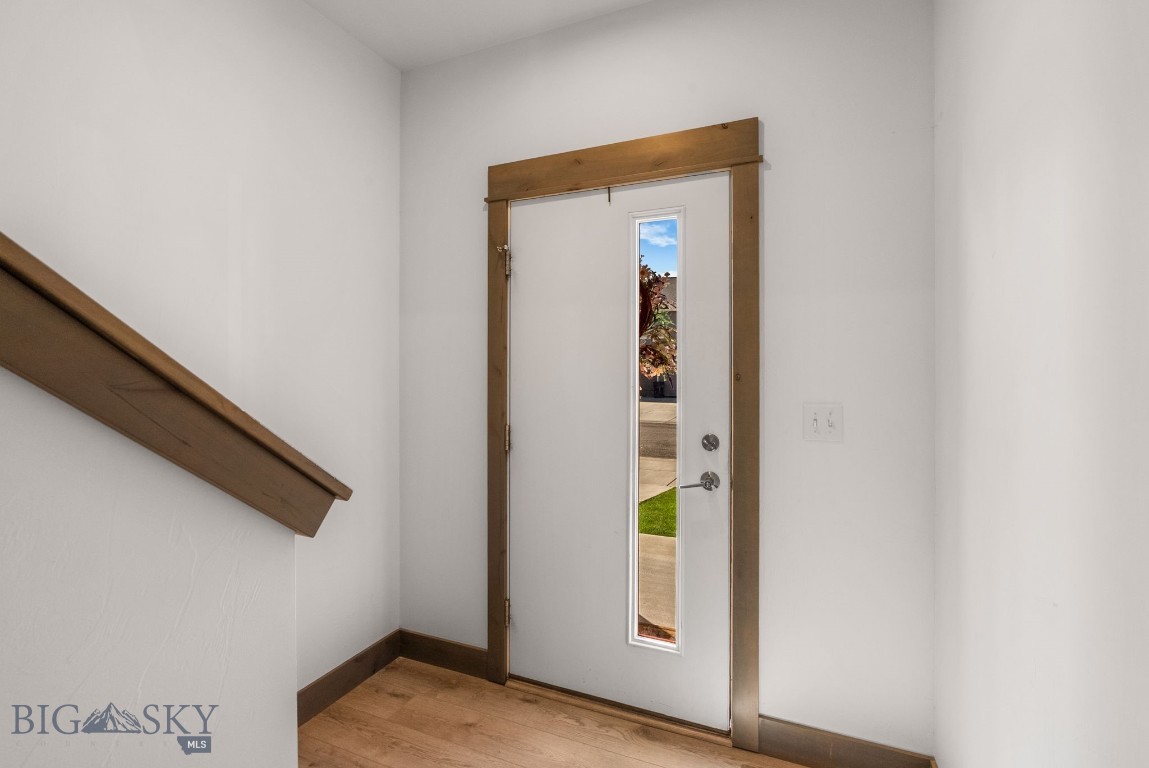 1060 Cassandra A Property Photo 5