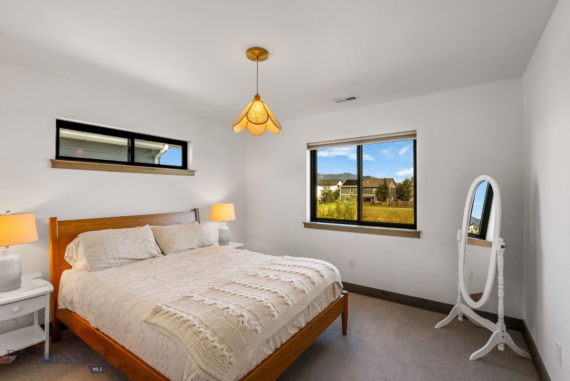 1060 Cassandra A Property Photo 16
