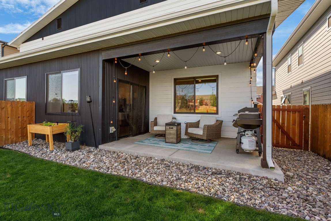 1060 Cassandra A Property Photo 23