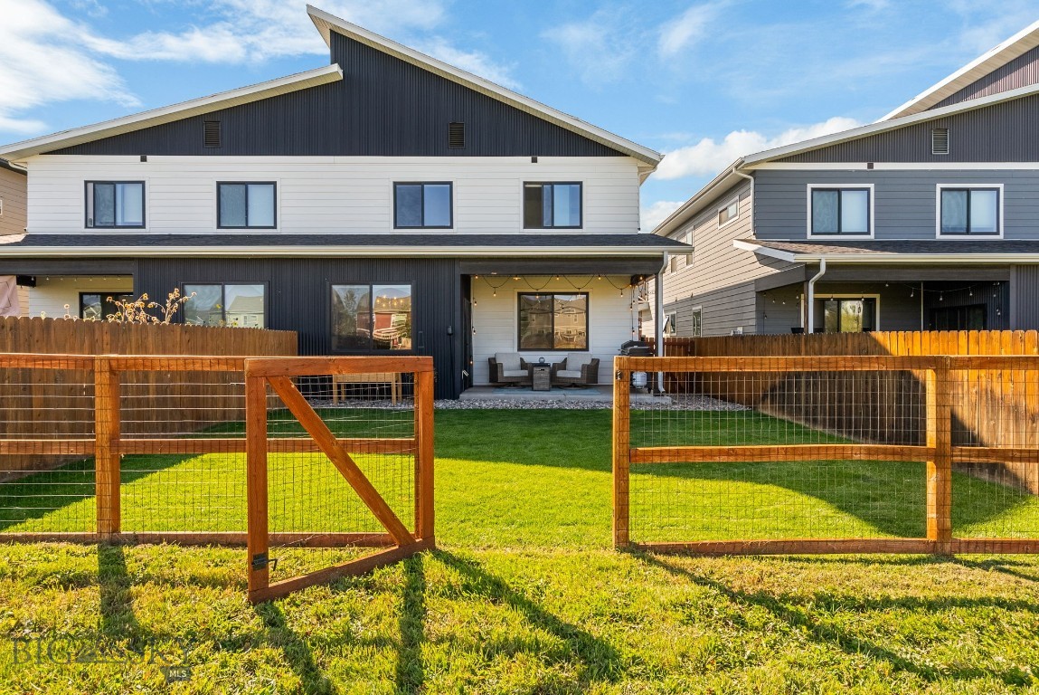 1060 Cassandra A Property Photo 24