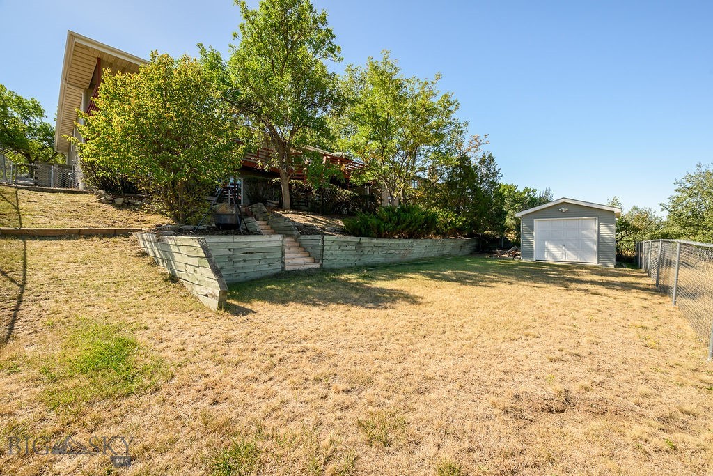 2911 Tartan Road Property Photo 15