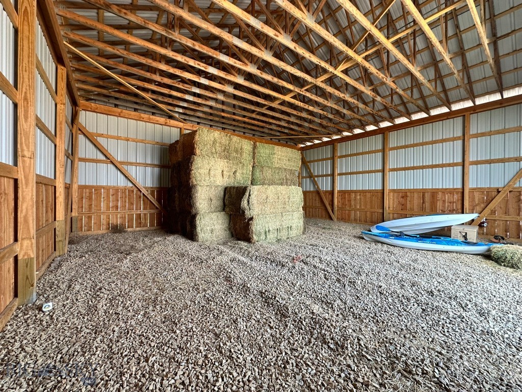 8410 Applegate Road Property Photo 11