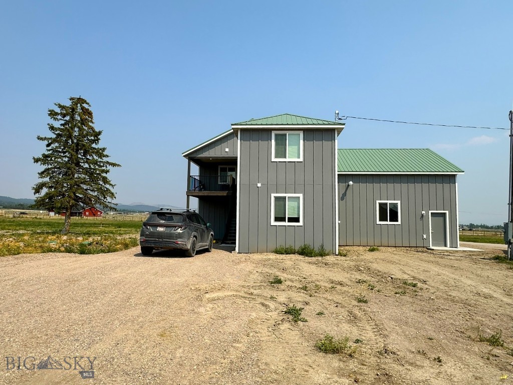 8410 Applegate Road Property Photo 28