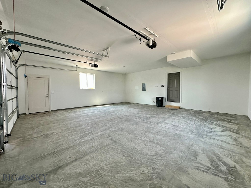 8410 Applegate Road Property Photo 65