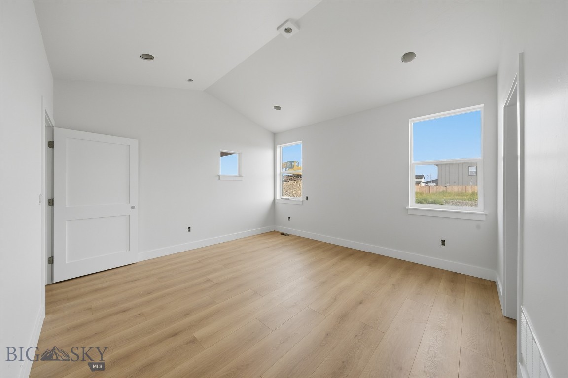 803 Spaniel Lane Property Photo 7