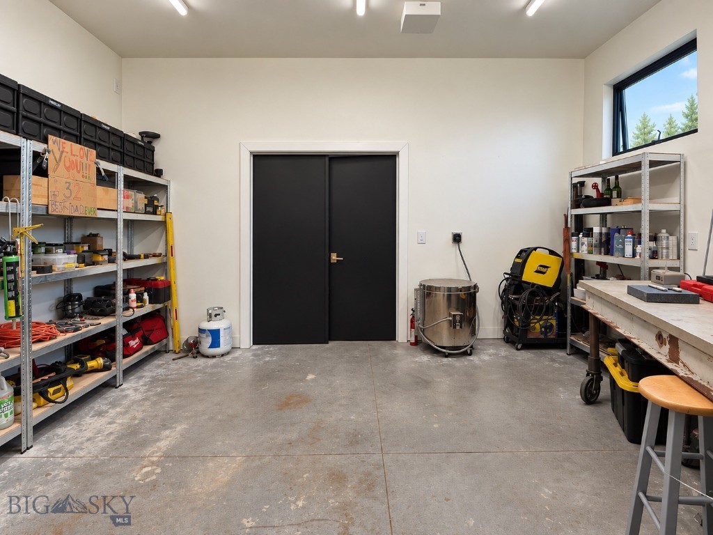 1054 Cold Smoke Drive Property Photo 66