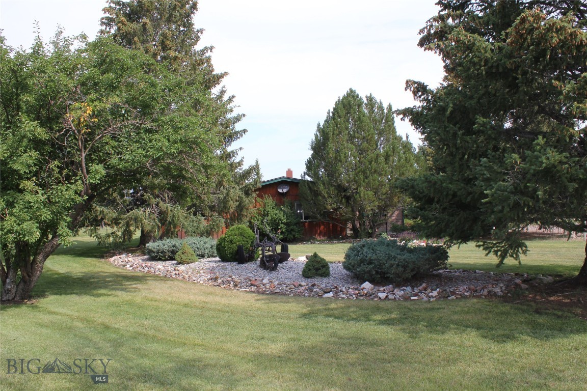 485 N Main Property Photo 24