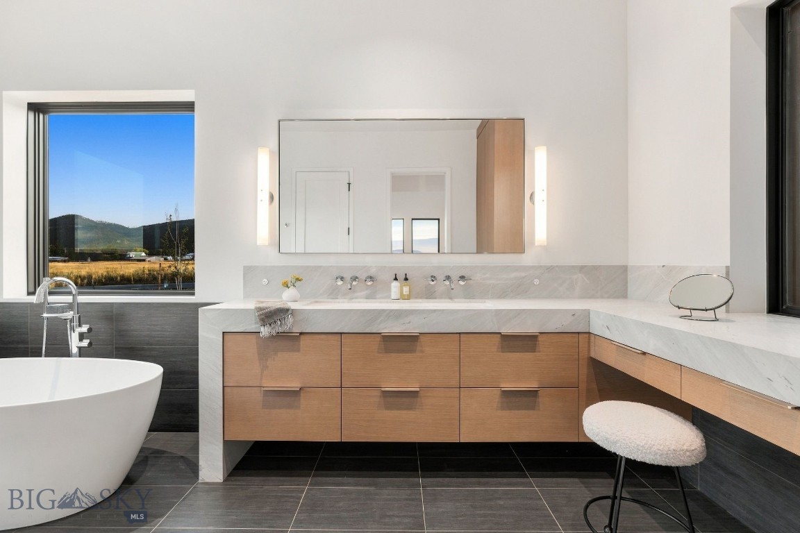 163 Reilley Road Property Photo 30