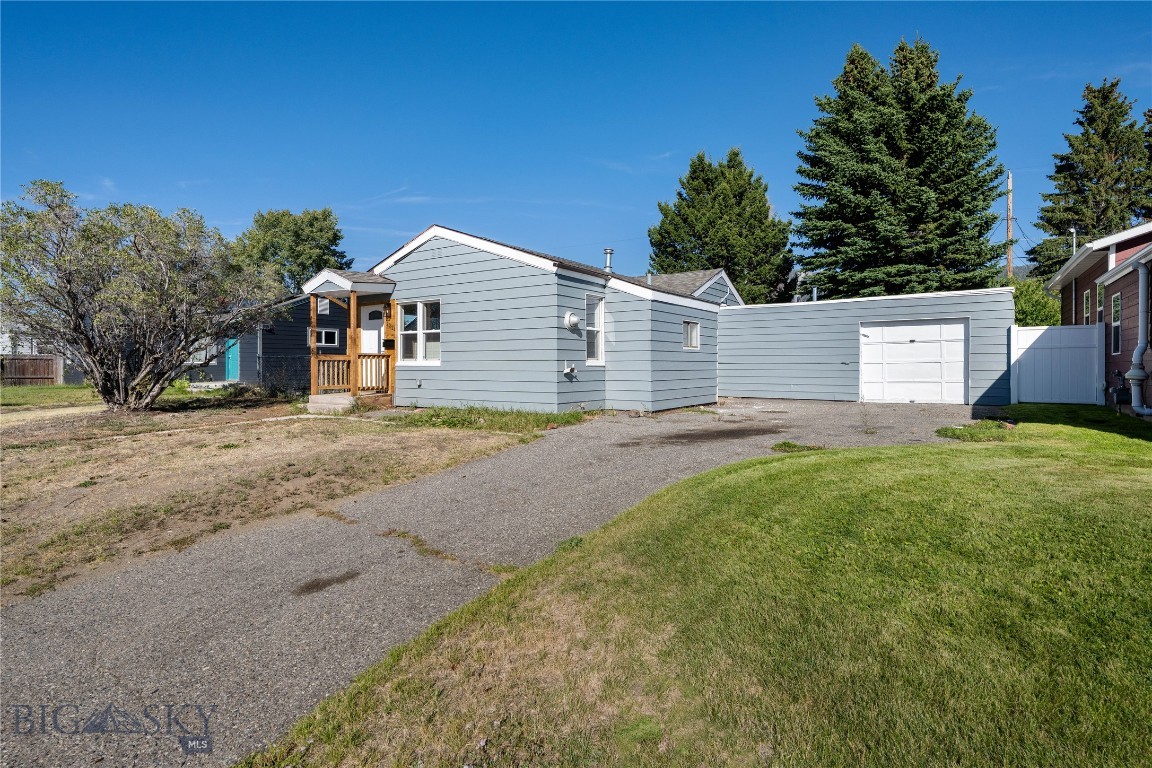 2224 Massachusetts Avenue Property Photo 1