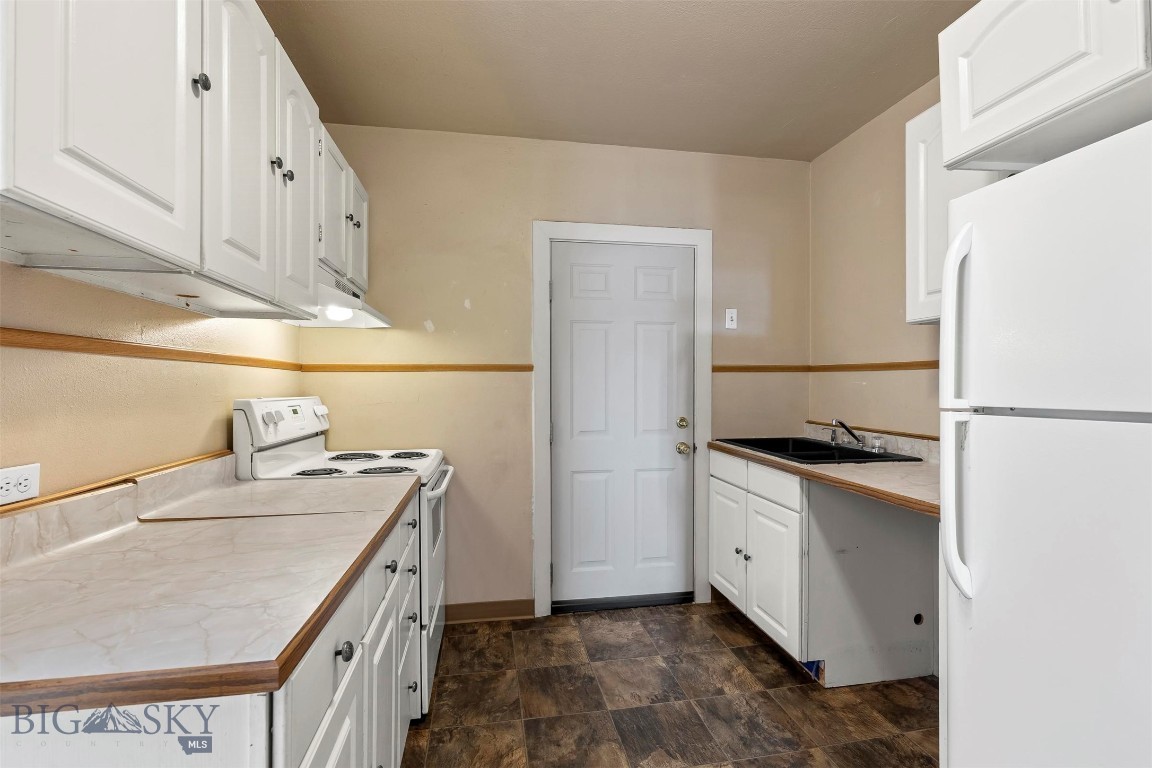 522 W Park Property Photo 6