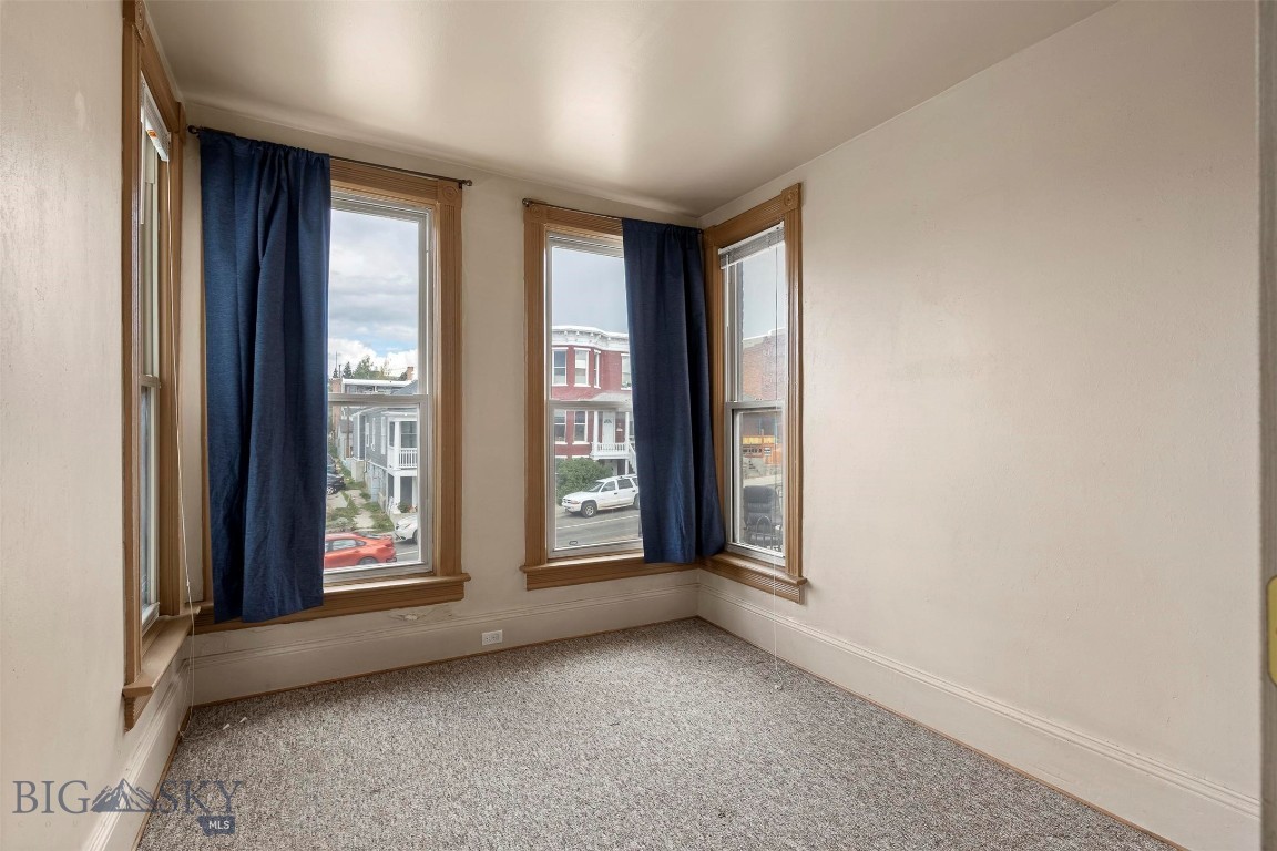 522 W Park Property Photo 10
