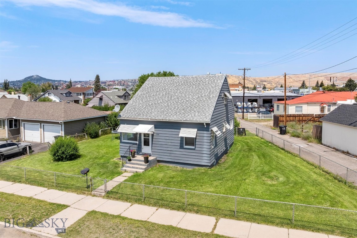 414762 Property Photo