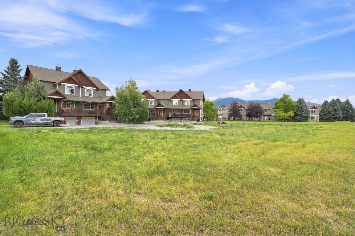 2916 Warbler Way Property Photo 29